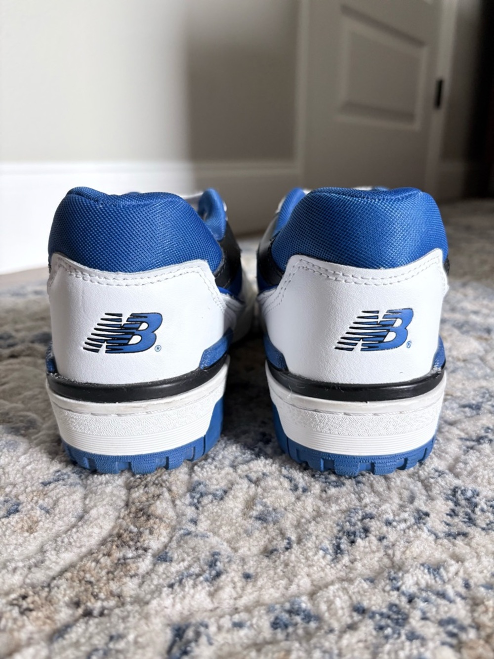 New Balance 550 White Team Royal Blue Sneakers Men 6.5 Women 8 - Picture 5 of 10